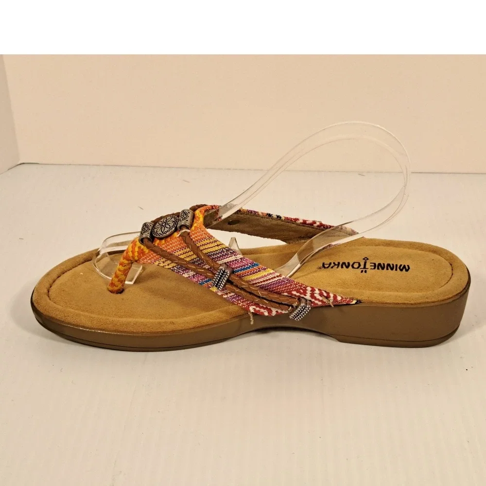 Minnetonka Womens Multi Color Woven Concho Thong Wedge Sandals 700001 SNR 7